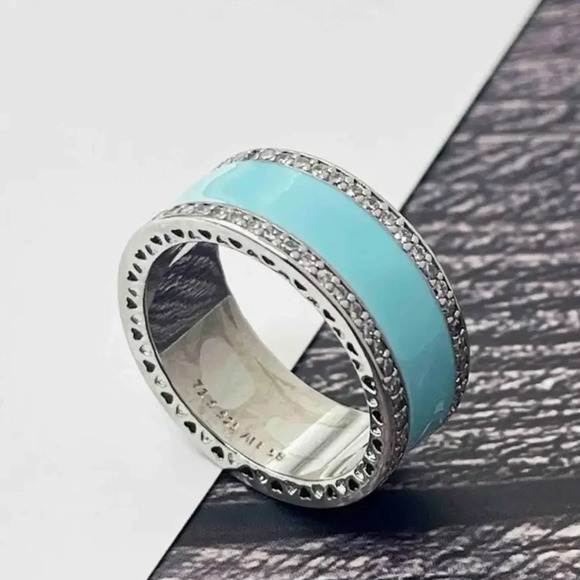 Elegant 925 Sterling Silvery Wide Band Ring - Picture 2 of 2